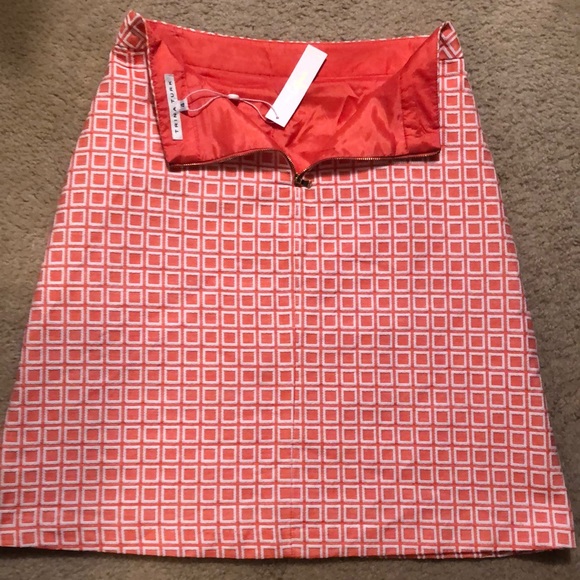 NWT Trina Turk Priscilla Skirt - Picture 3 of 6